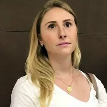 Barbara Raquel Valeski Strapasson